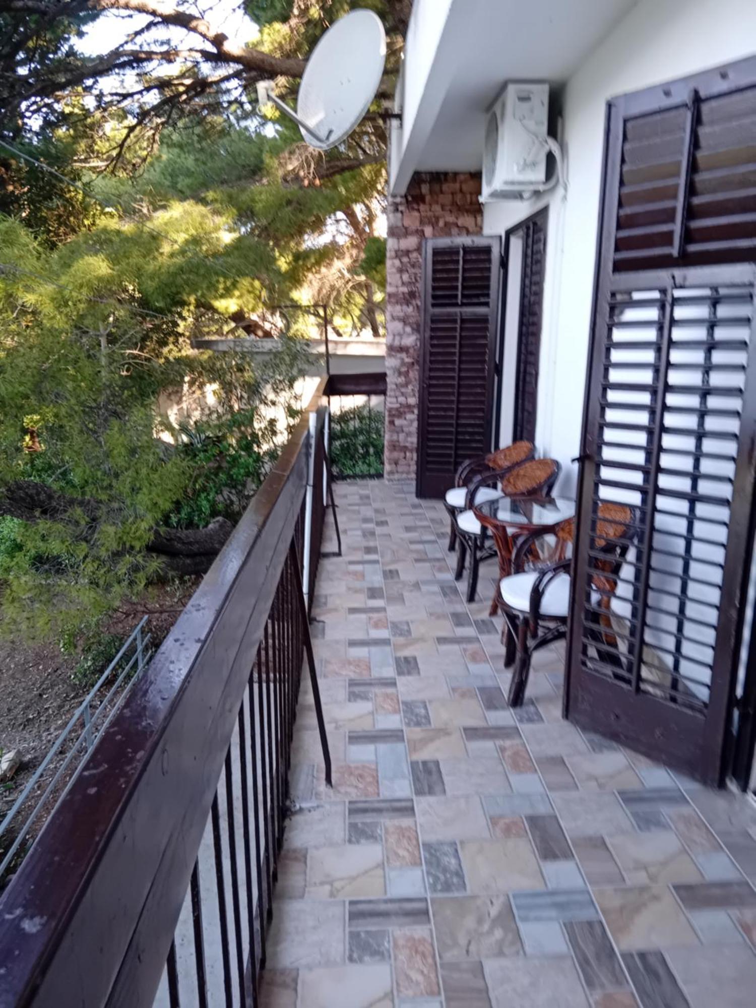 Apartment Botanicheskiy Sad Sutomore Dış mekan fotoğraf